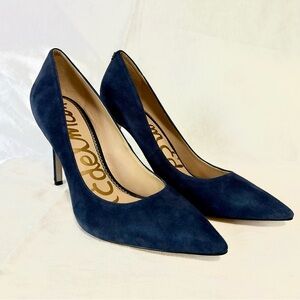 Sam Edelman Hazel Heel in Navy Blue Suede